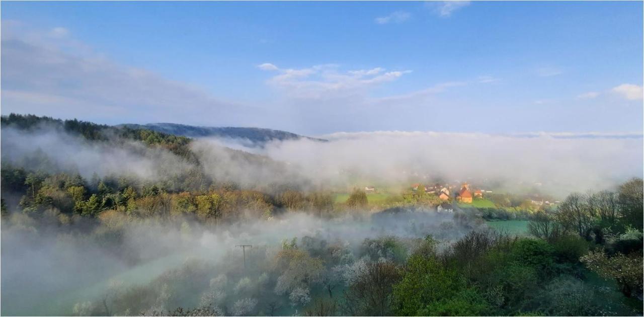 Berg-Gasthof Hoetzelein Kunreuth Kültér fotó